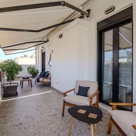 Ferienwohnung Koukouvagia Penthouse In Athen Exterior foto